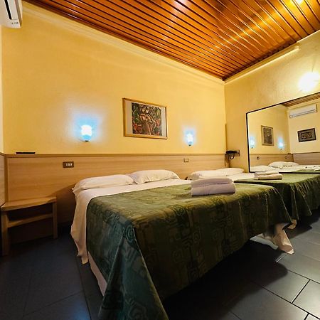 Hotel Nizza Milaan Buitenkant foto