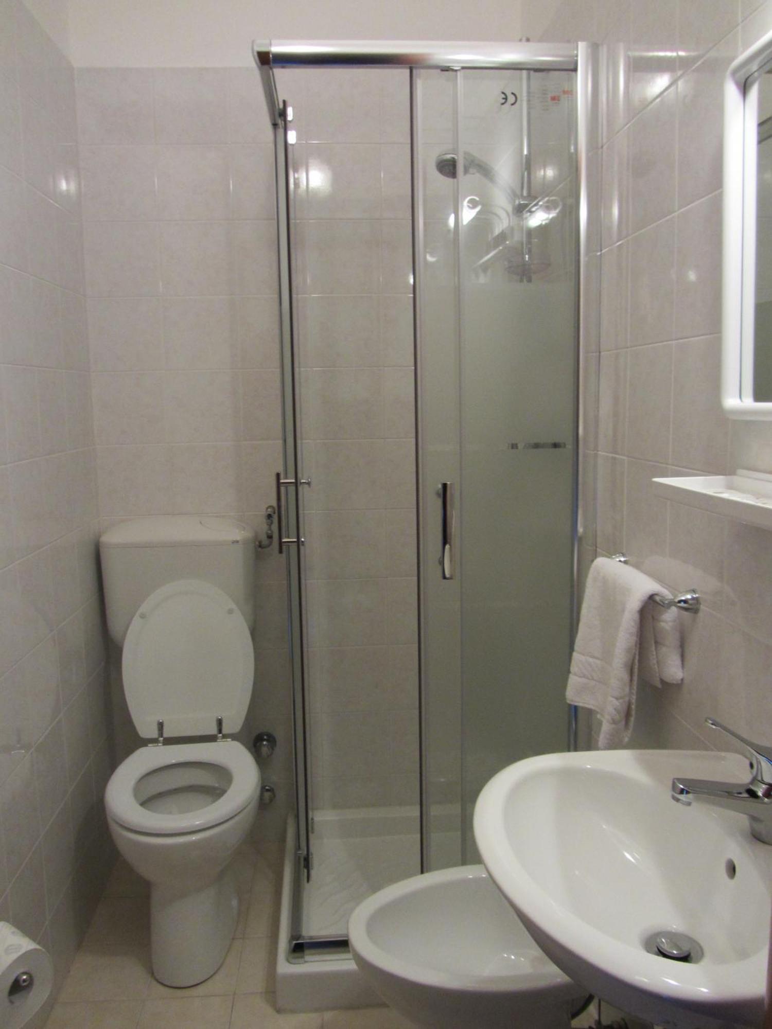 Hotel Nizza Milaan Buitenkant foto