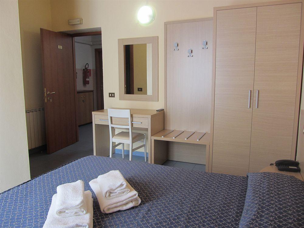 Hotel Nizza Milaan Buitenkant foto